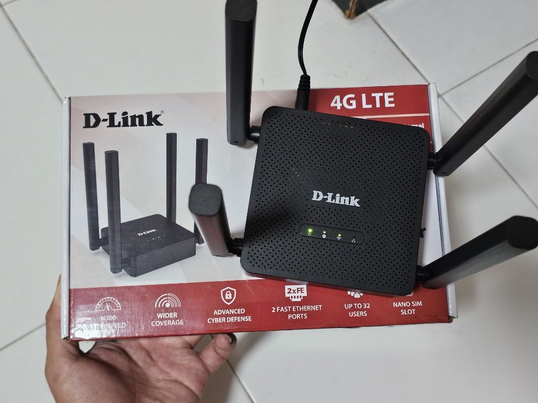 D-Link DWR-M905 4G LTE Router - Brand New