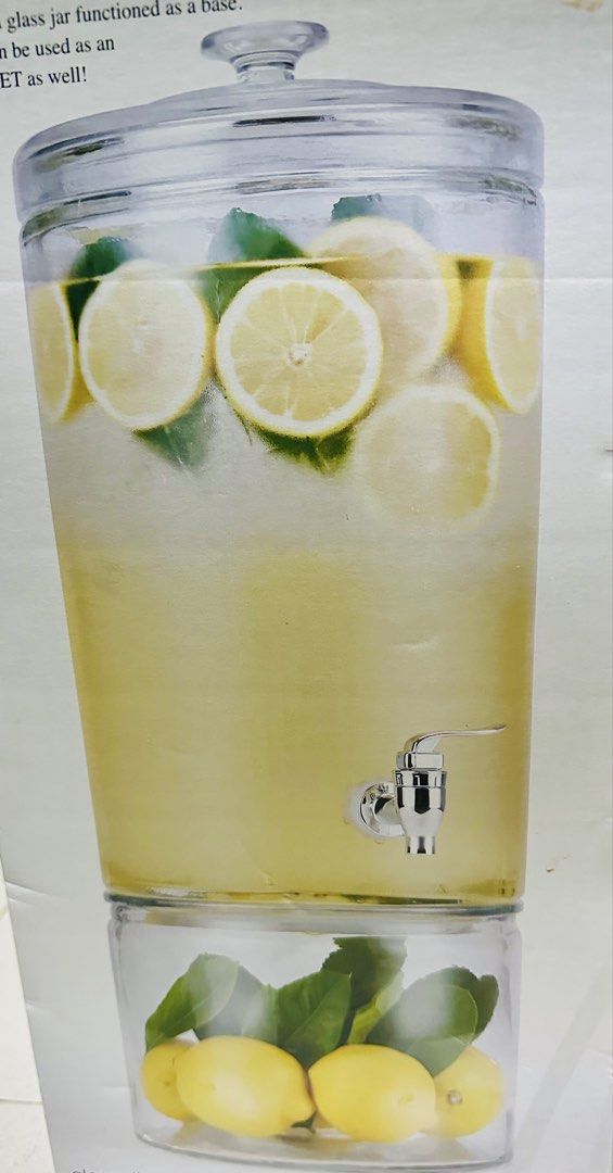 Elegant Glass Beverage Dispensers / Drink Servers 🍹 (Moving Out Sale)