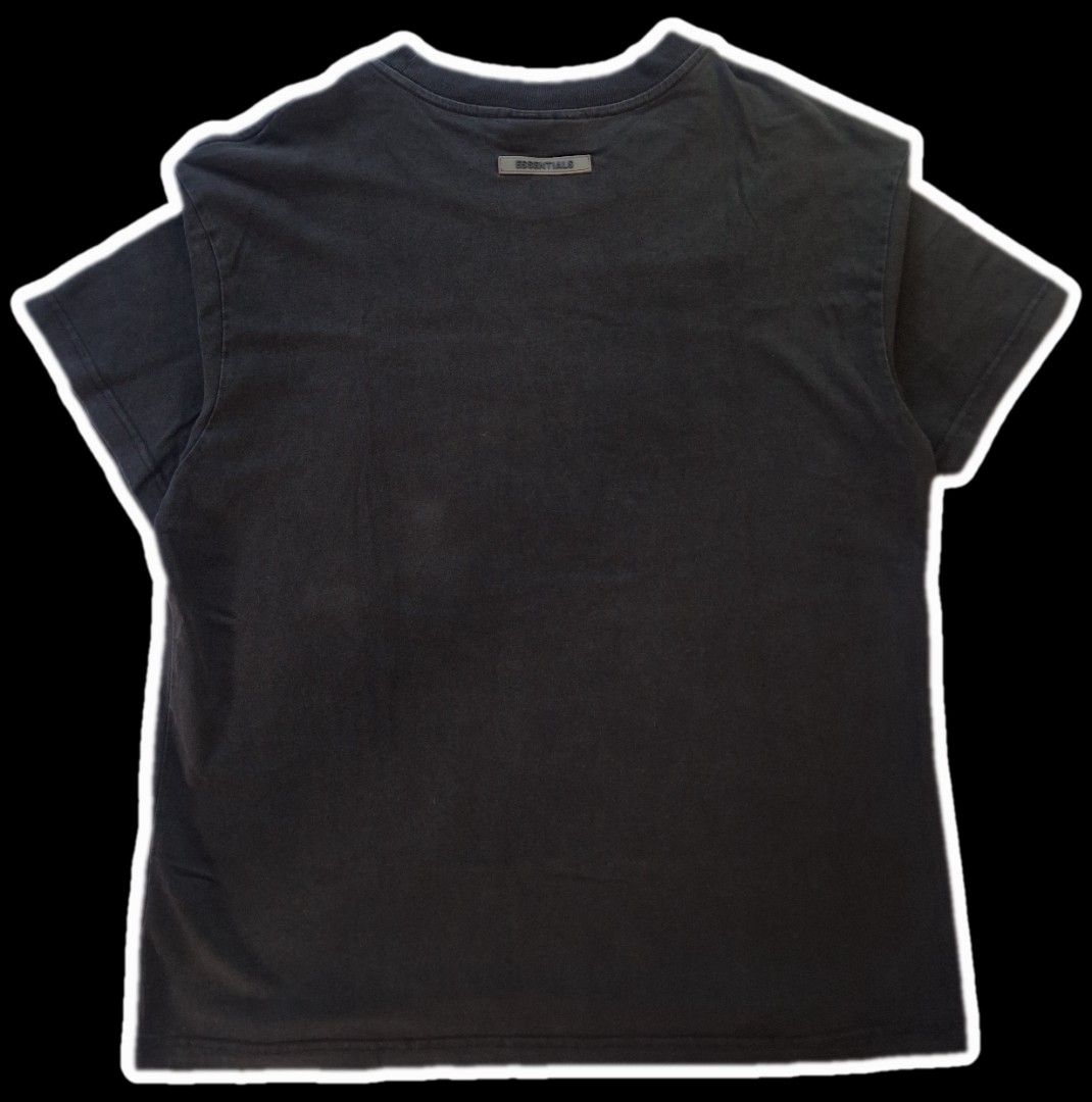 Essentials Fear of God Embossed Logo Tee (Category: Tshirts & Polo Shirts ) located in Manila. Submitted by jr_drip (Listing ID 1435503893, Image 2). Description: - Fear of God Essentials T-shirt - Color: Black - Size: L29 x W22.5 - Features an embossed logo - Classic crew neck - Short sleeves - Material: 100% Cotton - Made in Vietnam - Perfect for everyday wear - Minimalist design -Minimal stain inside the neck hole, but not visible on the outsi