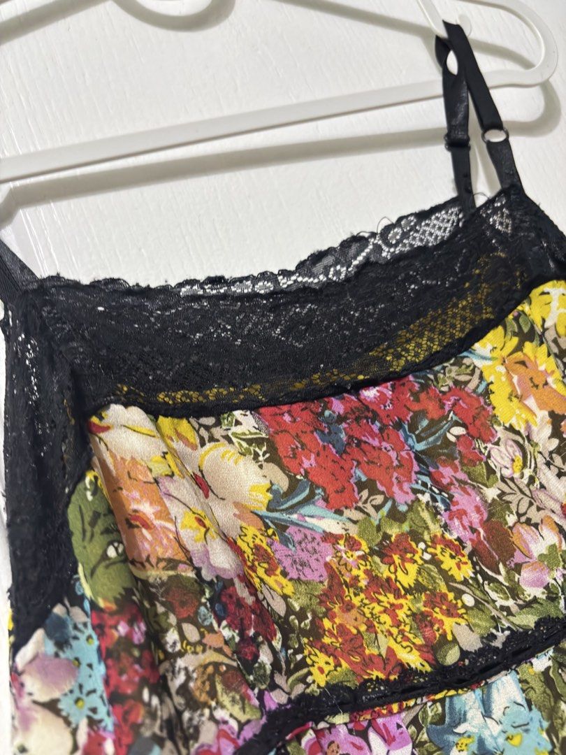 Floral Print Spaghetti Strap Dress (Category: Dresses) located in Manila. Submitted by kykynsss (Listing ID 1435369740, Image 2). Description: Preloved Dress. Decluttering. For pick up only. Brgy La Paz Makati City.