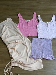(Category: ) located in . Submitted by wardrobeloop (Listing ID 1435499880, Image 1). Description: .