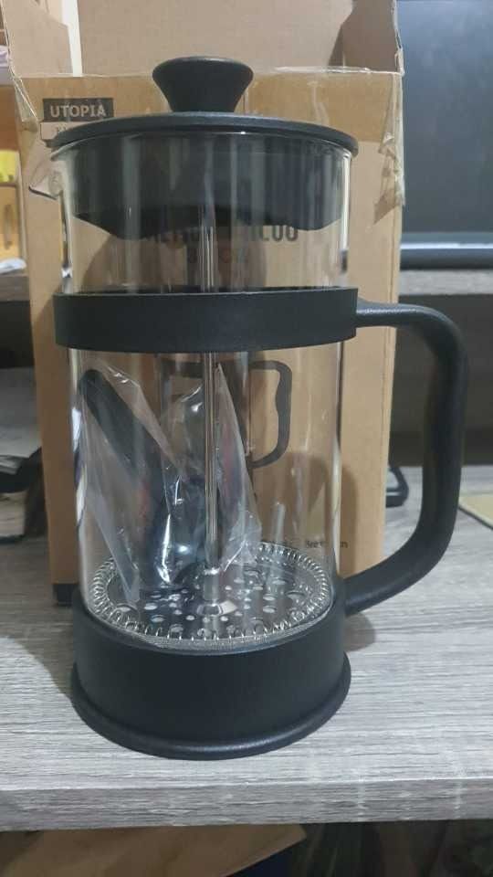 French Press Coffee Maker (Category: Coffee & Tea Tableware) located in Manila. Submitted by sam_nic (Listing ID 1435466333, Image 2). Description: .