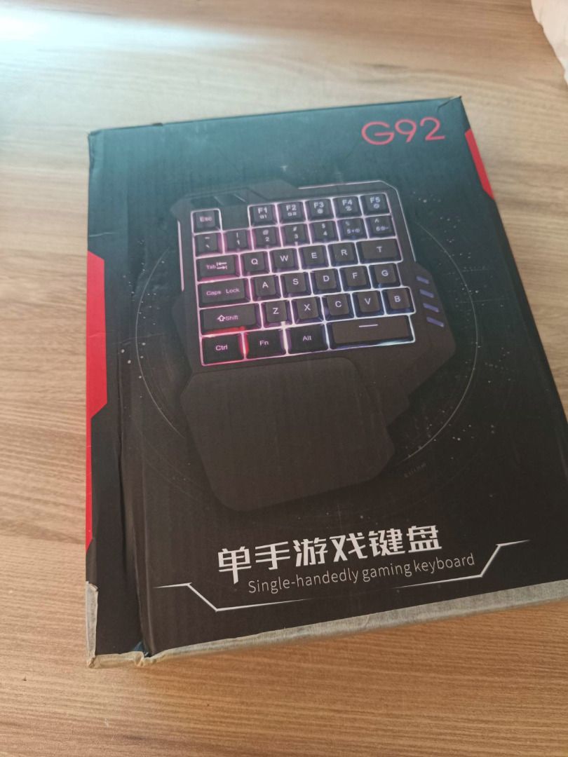 G92 Single-Handed Membrane Gaming Keyboard442004147840624643