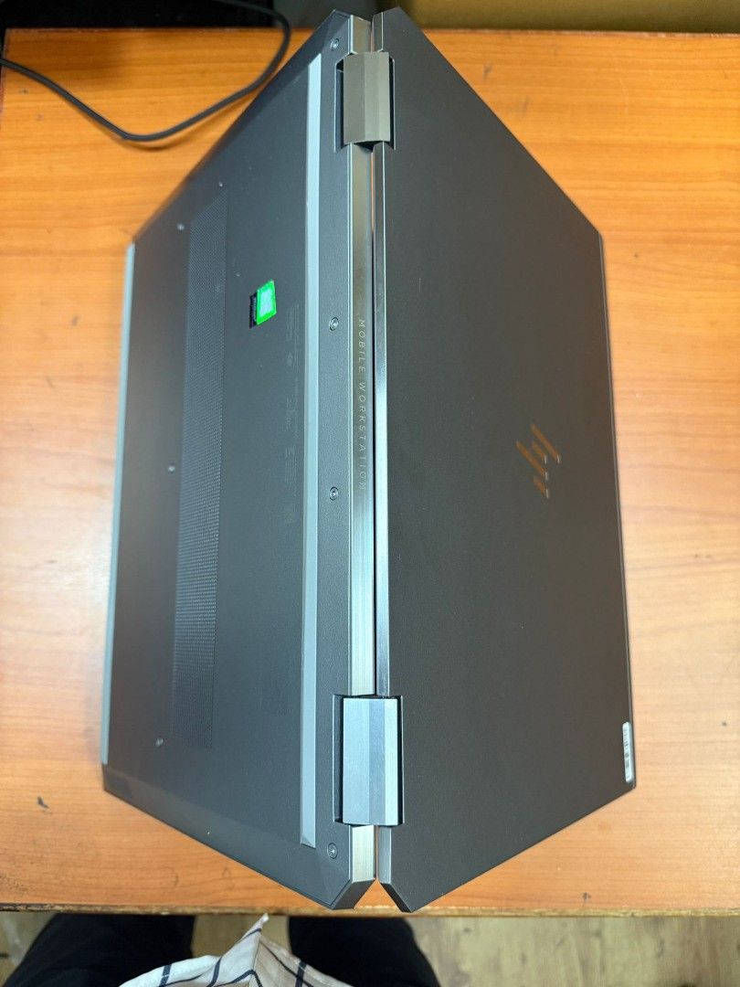 HP Spectre x360 15-eb0000 Laptop441997920515532804