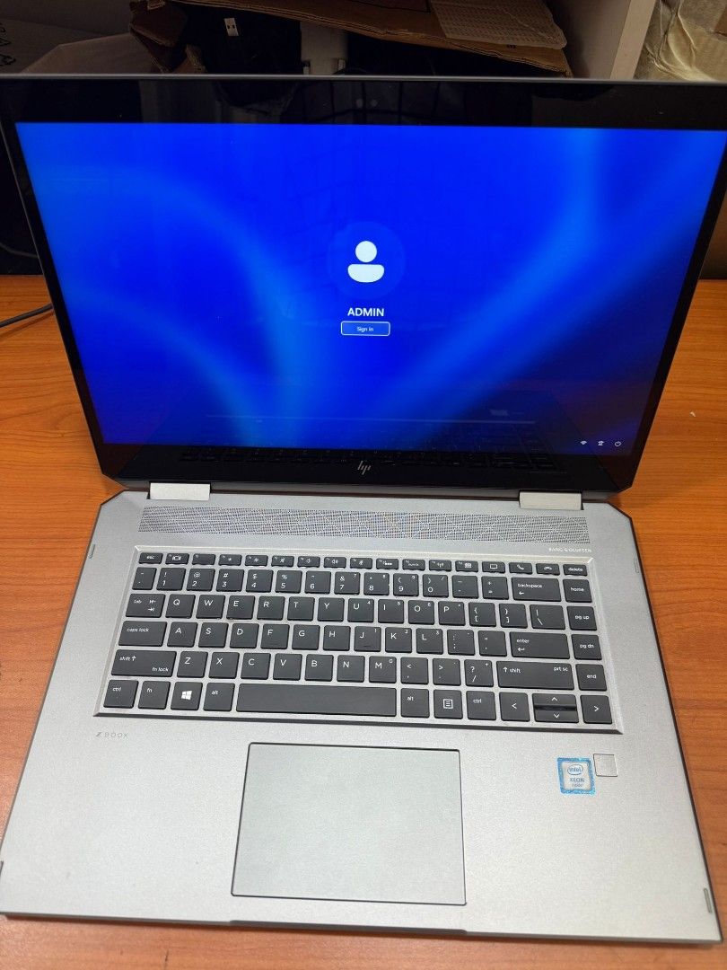 HP Spectre x360 15-eb0000 Laptop441997920515532806