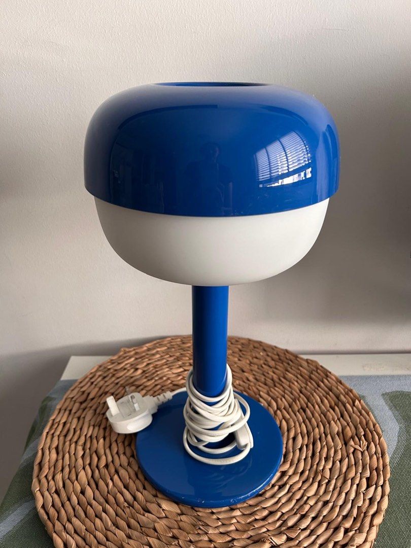 IKEA BLÅSVERK table lamp