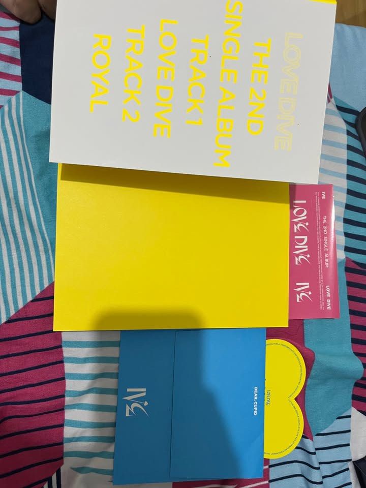 IVE Love Dive The 2nd Single Album (Category: CDs & DVDs) located in Cavite. Submitted by brokestudentscloset (Listing ID 1435397676, Image 2). Description: IVE Love Dive The 2nd Single Album - Like New - Out of plastic, opened once - Cd never played RFS: need money for switch —— Mop: Gcash Mod: j&t.