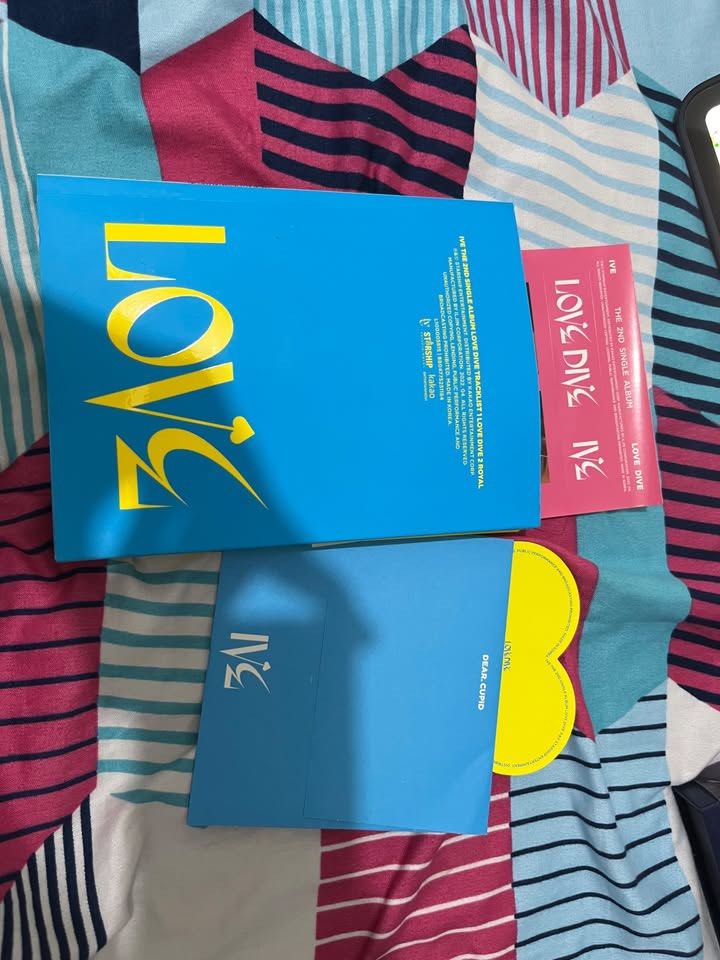 IVE Love Dive The 2nd Single Album (Category: CDs & DVDs) located in Cavite. Submitted by brokestudentscloset (Listing ID 1435397676, Image 1). Description: IVE Love Dive The 2nd Single Album - Like New - Out of plastic, opened once - Cd never played RFS: need money for switch —— Mop: Gcash Mod: j&t.