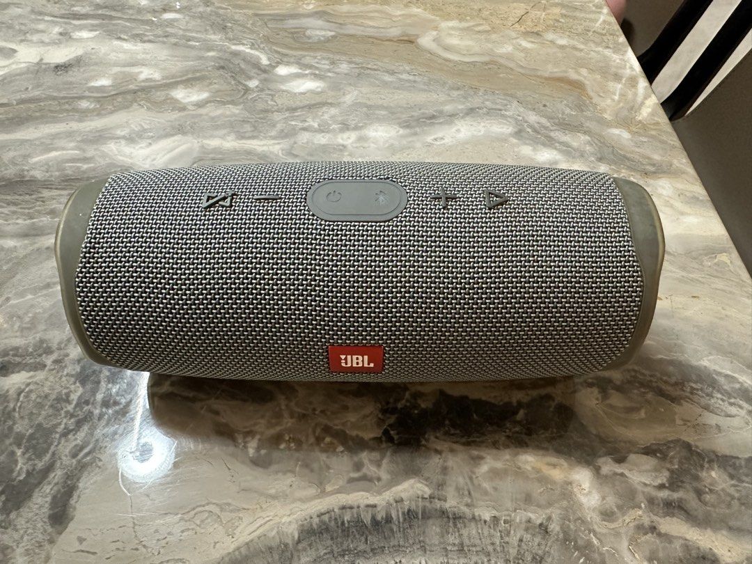 JBL Charge 4 Grey Wireless Bluetooth Speaker443254753859348480
