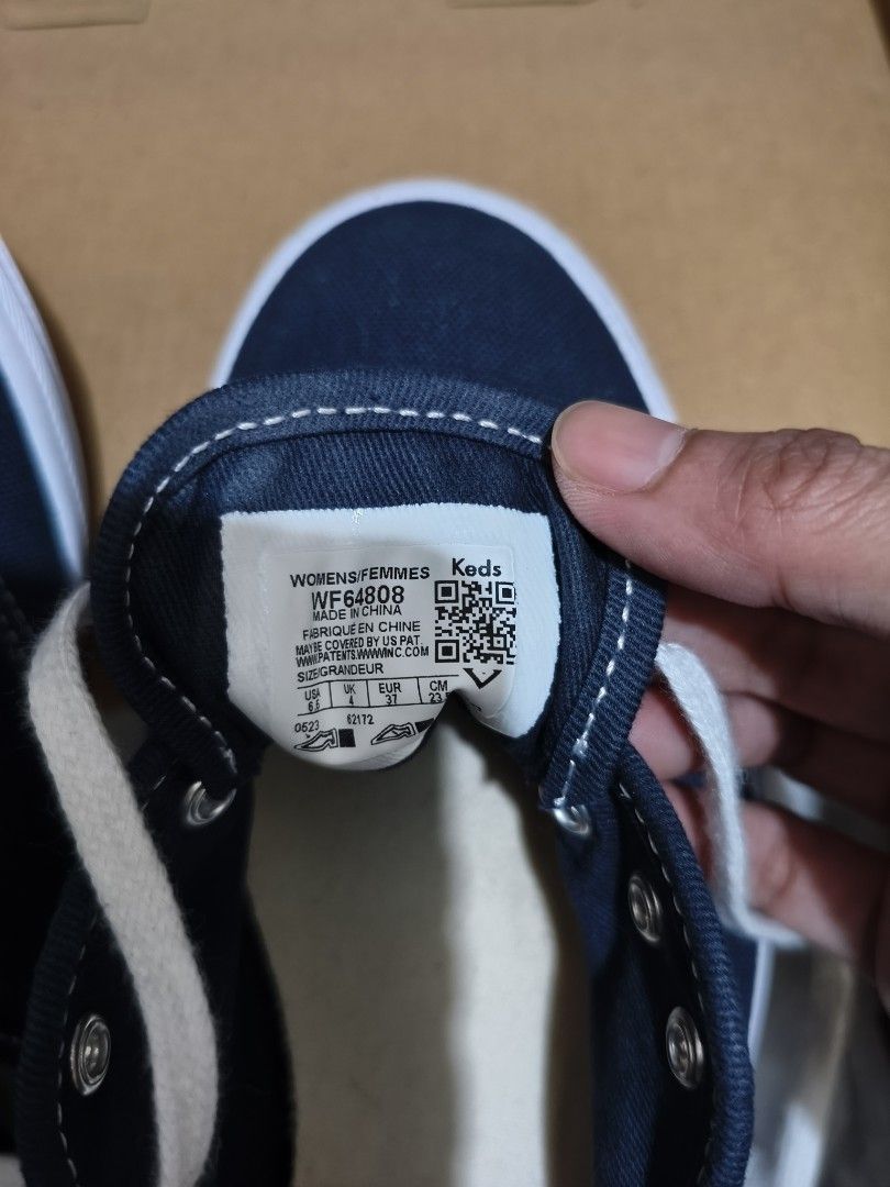Keds Champion OC Deep Navy Sneakers (Category: Sneakers) located in Manila. Submitted by lhen2x (Listing ID 1435421005, Image 3). Description: - Keds Champion OC Deep Navy sneakers - Size: 6.5 - Color: Navy blue canvas with white laces and soles - Features Keds logo on insole and heel - Comes with original box - Used once.