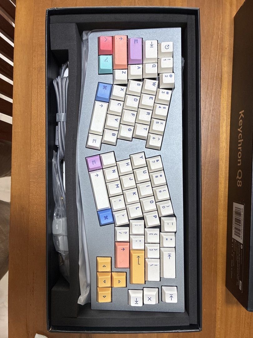 Keychron Q8 Mechanical Keyboard - Like New441888741167605761