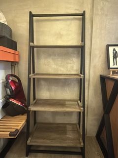 (Category: ) located in . Submitted by singapour (Listing ID 1435433212, Image 1). Description: .