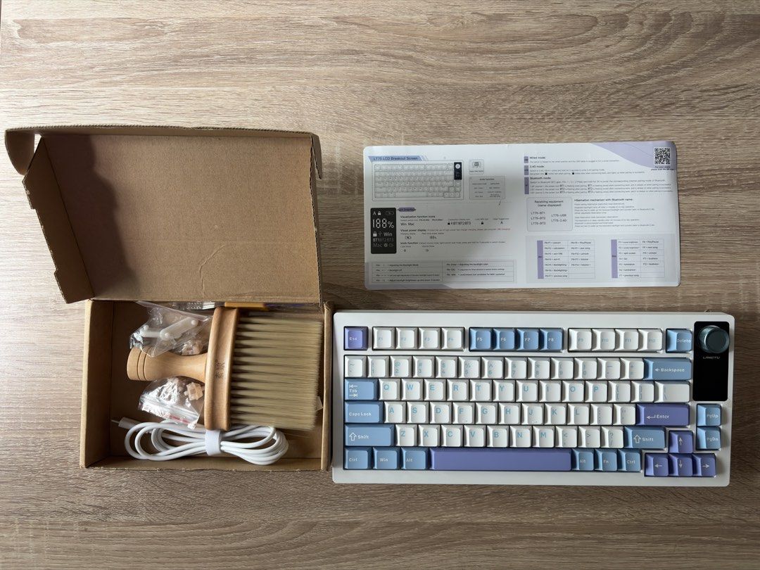 Langtu LT75 Mechanical Keyboard - White/Blue442135442527375360