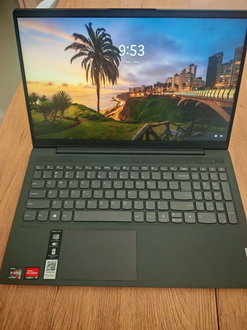 Lenovo Laptop441881565321635840