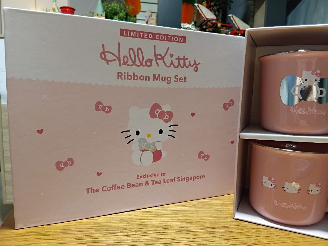 Limited Edition Hello Kitty Ribbon Mug Set442303301205381121