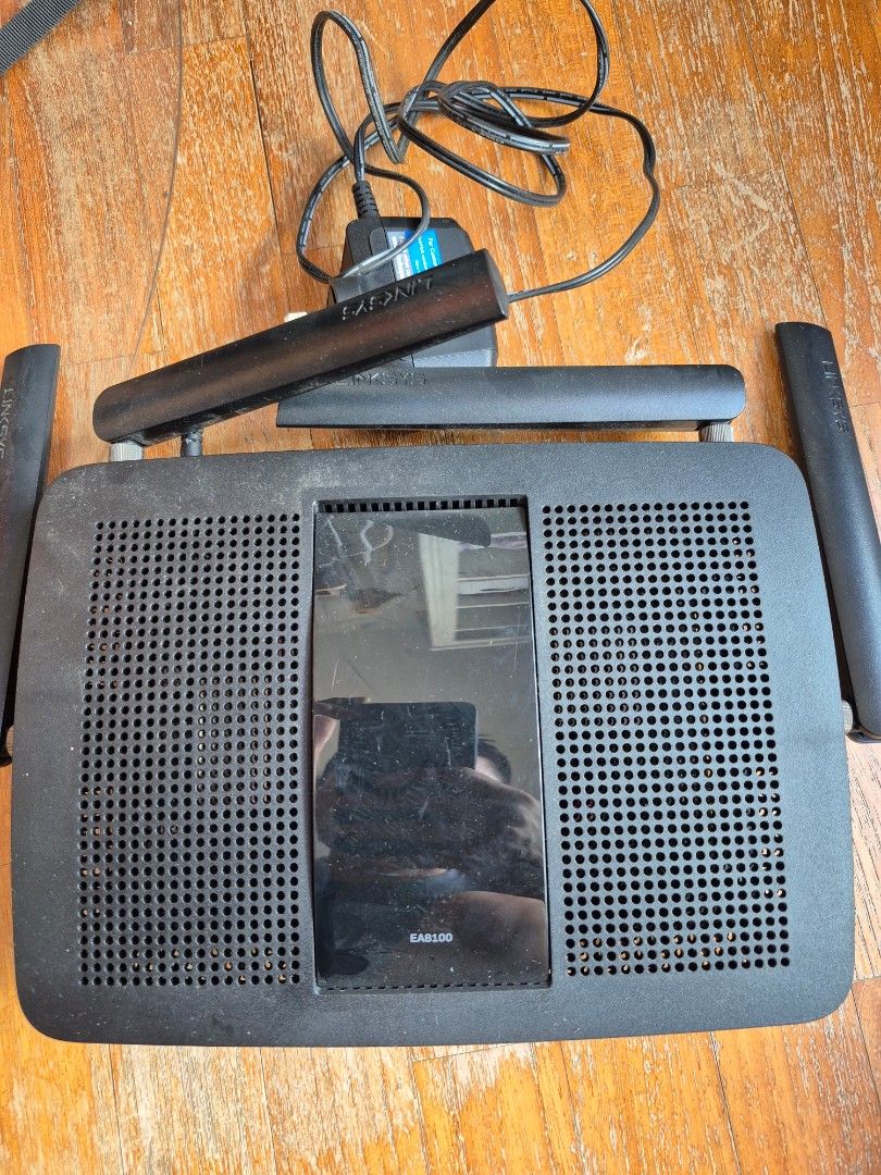 Linksys EA8100 Wireless Router441886999545784320