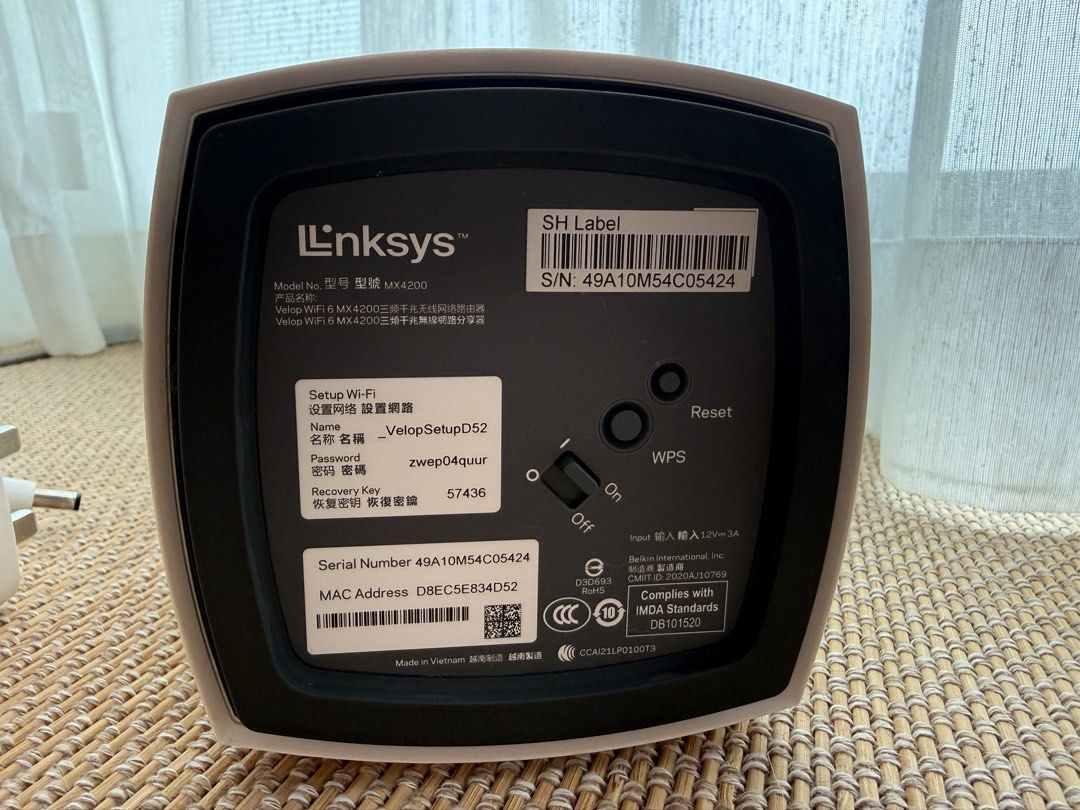 Linksys Velop WiFi 6 MX4200 Router with Huawei Optical Network Terminal442126636606433281