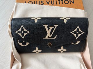 (Category: ) located in . Submitted by yhui1987 (Listing ID 1435389896, Image 1). Description: .