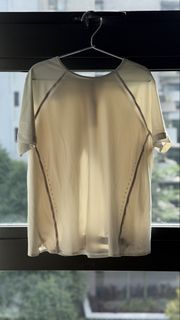 (Category: ) located in . Submitted by authenticwardrobepieces (Listing ID 1435347115, Image 1). Description: .