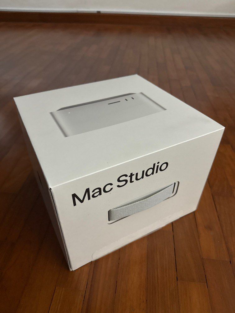 Mac Studio M1 Max 64GB 1TB with Expansion Dock441996151368591361