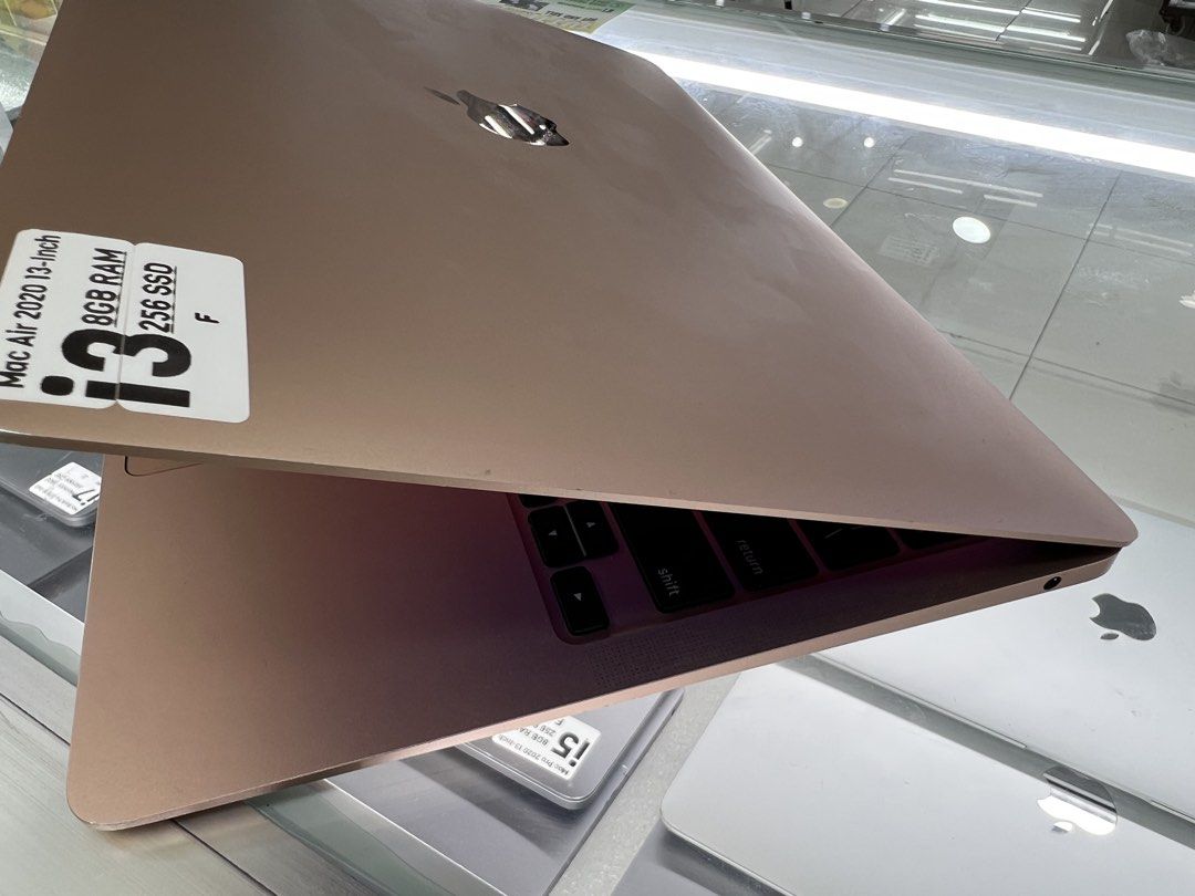 MacBook Air 2020 13-inch (Category: Laptops & Notebooks) located in Manila. Submitted by vaniextura (Listing ID 1435437795, Image 3). Description: - MacBook Air 2020 - 13-inch display - Gold color - i3 processor - 8GB RAM - 256GB SSD.