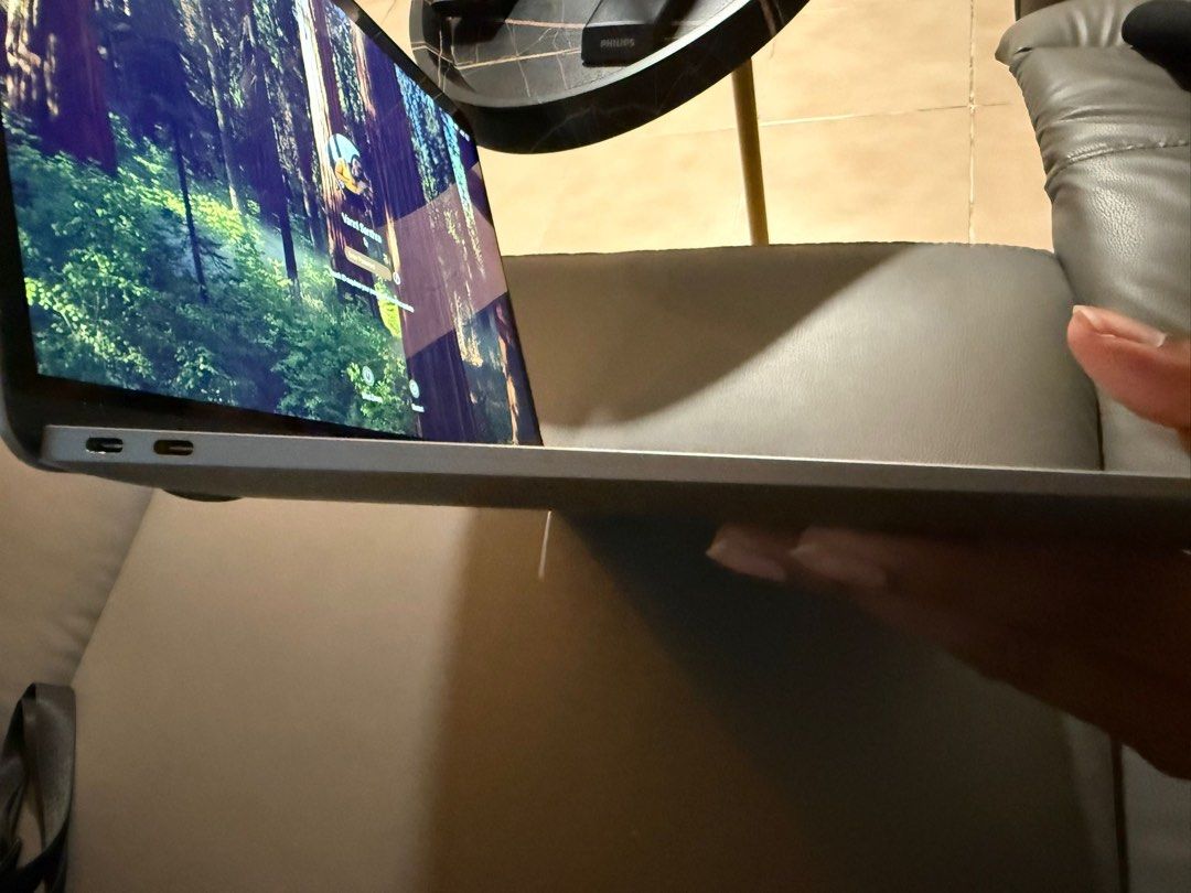 MacBook Air 2020442670697017528323