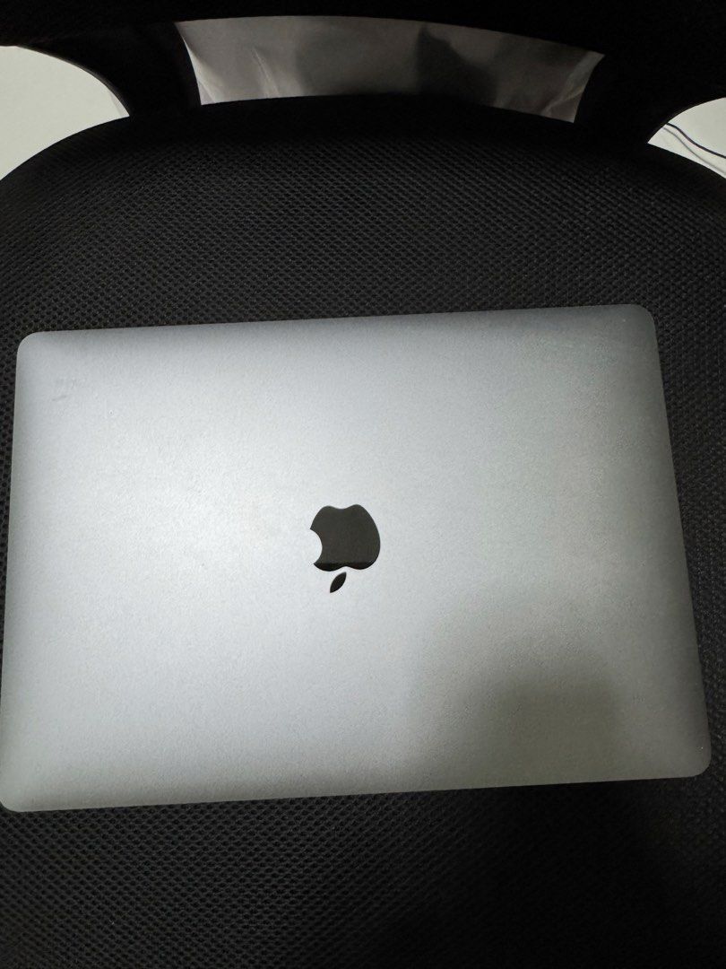 MacBook Pro 13inch 2020,M1442224871316531200
