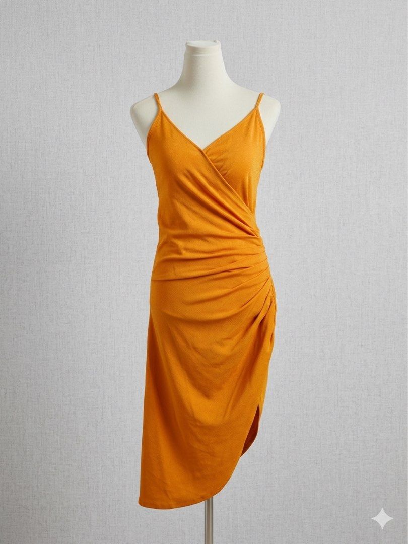 Mango Orange Cocktail Dress (Category: Dresses) located in Manila. Submitted by repeat_finds_ph (Listing ID 1435425059, Image 1). Description: Dress are like new Brand : Mango Size : Small 📍Valenzuela City Payment First Basis Shipping : J&T Metro Manila - 75.00 Luzon - 95.00 Visayas/Mindanao- 115.