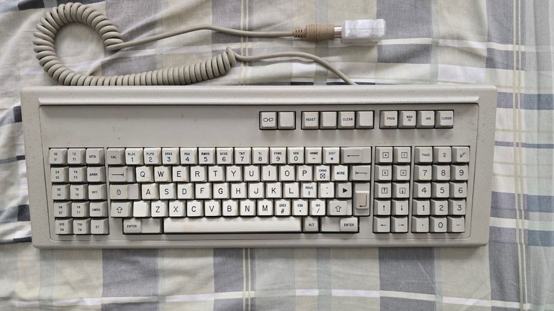 Memorex Telex 109-Key AT Vintage Computer Keyboard (Category: Computer Keyboard) located in Quezon City. Submitted by tagaretiro (Listing ID 1435398544, Image 1). Description: Membrane-type keyboard. All keys are working. Some yellowing on the keycaps, but considering the age, this is to be expected. Includes a USB-C adapter for use with modern I/Os. Payment thru GCash/BPI deposit only. .