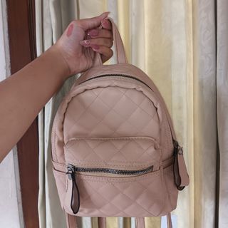 (Kategori: ) berada di . Dikirim oleh key0es (ID iklan 1435384199, Gambar 1). Deskripsi: .