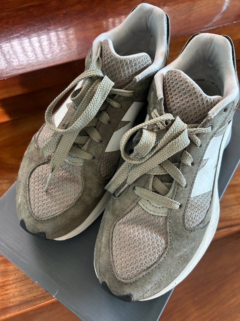 New Balance WRPD Runner (Category: Sneakers) located in Manila. Submitted by chiccorner (Listing ID 1435420534, Image 1). Description: 100% original No damage Bery good condition New Balance WRPD Runner Olive US 10 P3,000 .