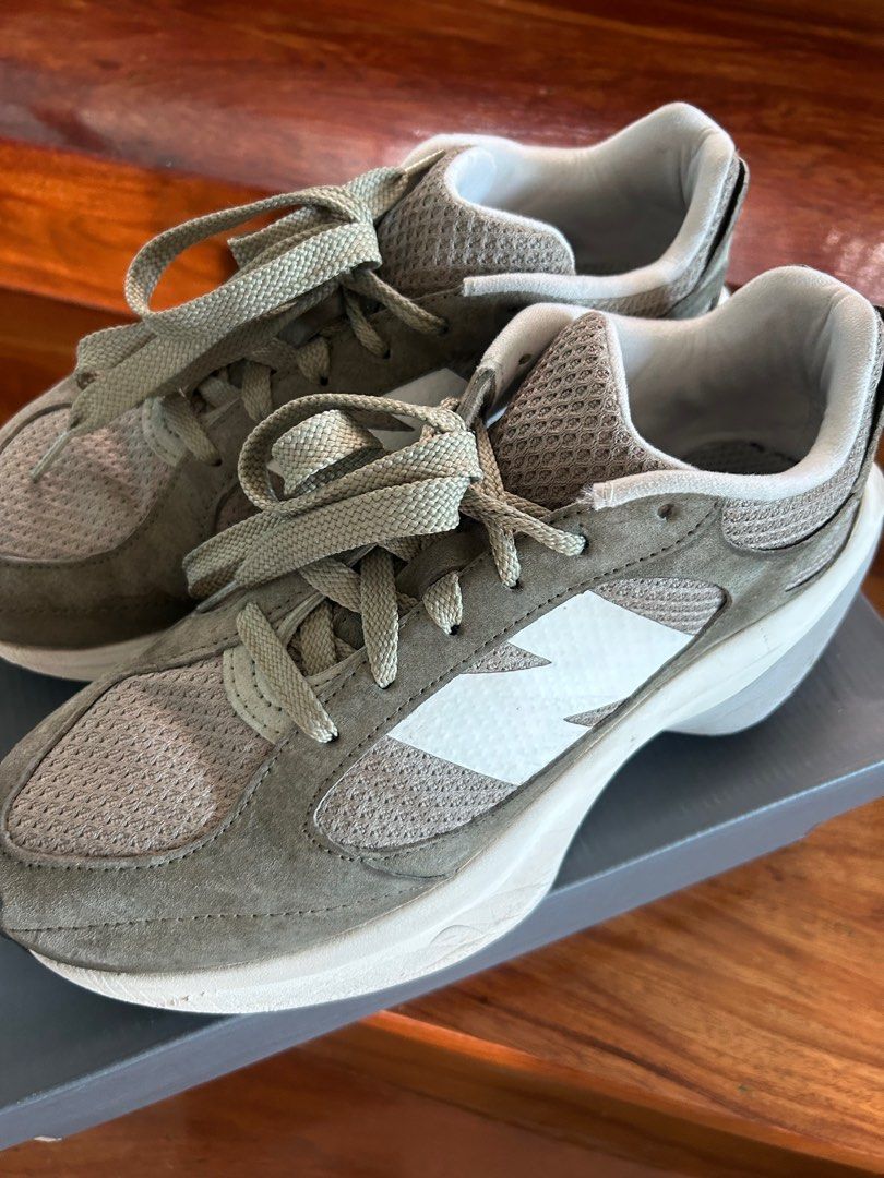 New Balance WRPD Runner (Category: Sneakers) located in Manila. Submitted by chiccorner (Listing ID 1435420534, Image 2). Description: 100% original No damage Bery good condition New Balance WRPD Runner Olive US 10 P3,000 .