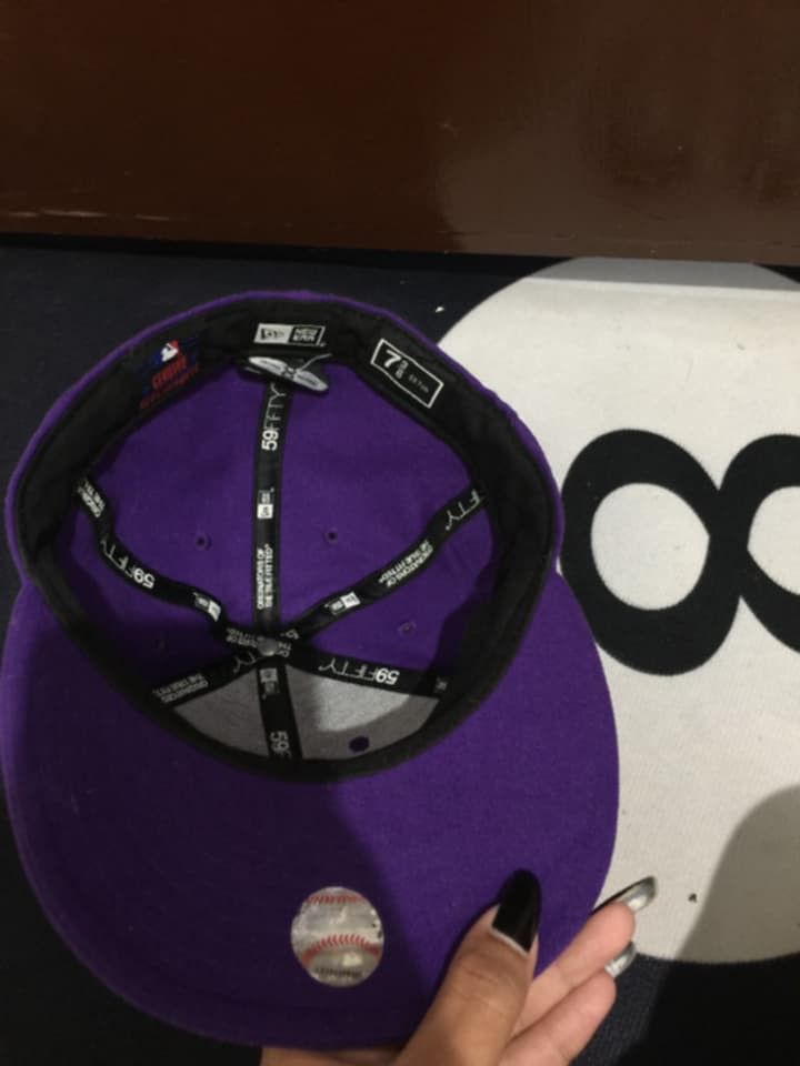 New Era Close Cap 59Fifty Boston Red Sox (Category: Caps & Hats) located in Dumanjug. Submitted by commonthread.ph (Listing ID 1406252187, Image 2). Description: •MLB FITTED CAP (Purple) -fav piece -pang swag at drip mo -Excellent Condition 359 urs💸.