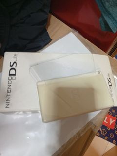 （分類：）位於 。 由 kfccatcat111 提交（商品編號 1422633894，圖片 1）。簡介： 。