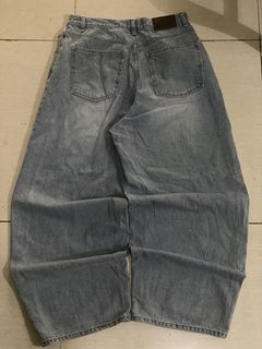 (Category: ) located in . Submitted by theogarments (Listing ID 1435409377, Image 1). Description: .