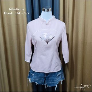 (Category: ) located in . Submitted by ciincloset (Listing ID 1435345088, Image 1). Description: .