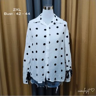 (Category: ) located in . Submitted by ciincloset (Listing ID 1435344970, Image 1). Description: .