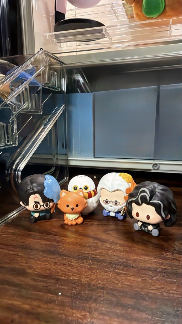 Popbeans Series (Batman, Harry Potter, Popmart) (Category: Designer & Blind Box Toys) located in Manila. Submitted by oanrela97281 (Listing ID 1435517194, Image 2). Description: Popbeans Series available Harry Potter, Batman, Popmart Prices indicated sa picture More discount for bulk Also available Popmart Figs Hirono Skullpanda Kubo Hacipupu Dimoo Nyota Angono location— lalamove jnt pwede.