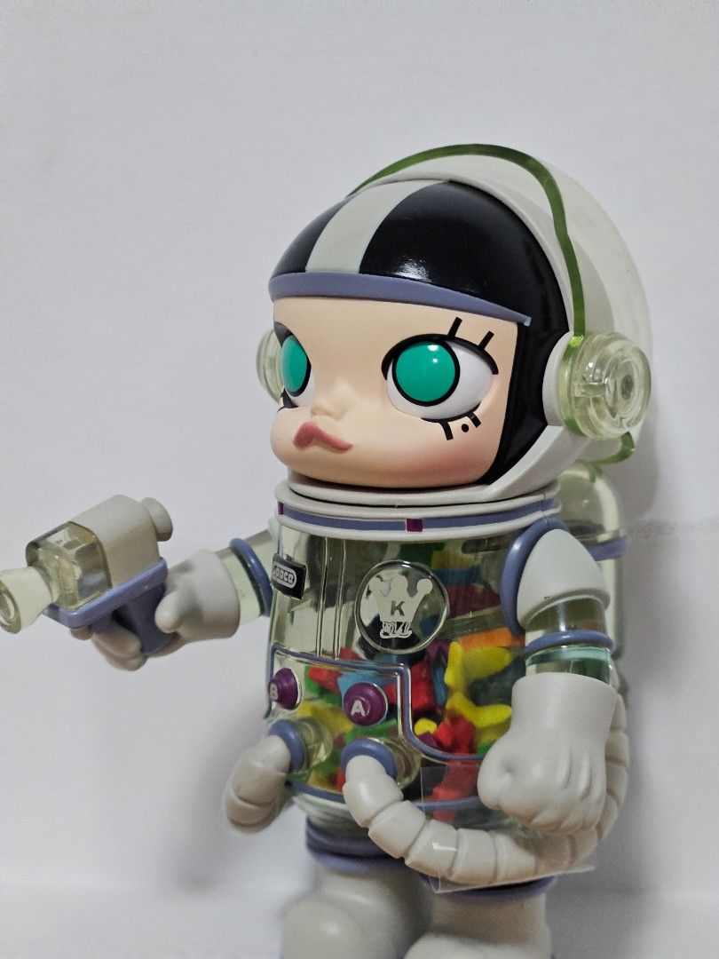 Popmart Space Molly Tetris Rare (Category: Designer & Blind Box Toys) located in Quezon City. Submitted by destashingme (Listing ID 1435495126, Image 1). Description: figure only will pack properly hard to find.