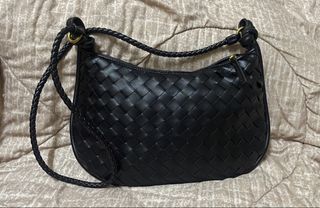 (Category: ) located in . Submitted by jajaleena (Listing ID 1435494604, Image 1). Description: .