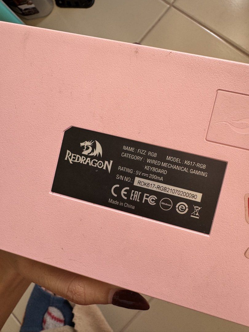Redragon Fizz K617-RGB (Category: Computer Keyboard) located in Pasig City. Submitted by riiloved (Listing ID 1435354716, Image 2). Description: - Wired.