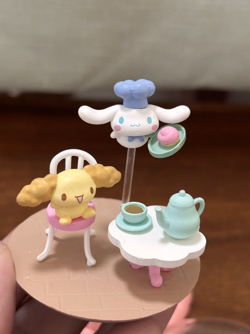 Re-ment Cinnamoroll and Mocha (Category: Designer & Blind Box Toys) located in Calamba. Submitted by cur8d (Listing ID 1435511401, Image 2). Description: transparent ball has light scratches .