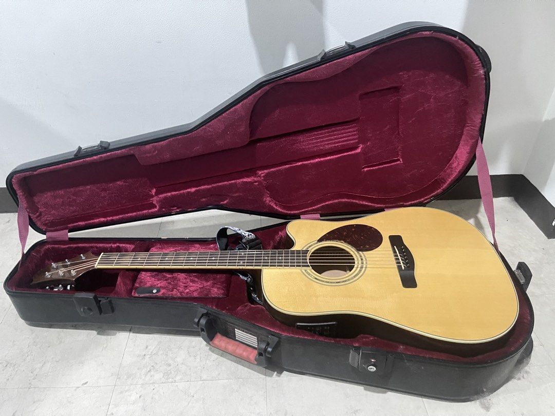 Samick Greg Bennett Design D5CE Acoustic Guitar, Natural (Category: Musical Instruments) located in Manila. Submitted by sellerfes (Listing ID 1435455088, Image 3). Description: Original Samick Greg Bennett Design D5CE Acoustic Guitar, Natural (original) First owner Includes accessories in the picture such as case and strap Includes hard case worth ₱10,000 pesos Original Price: ₱28,000+ No receipt LAST PRICE ALREADY INDICATED. Willing to wait for