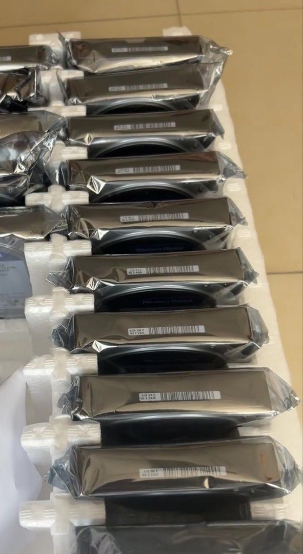 Seagate Exos X14 10TB SATA HDD443239776178022401