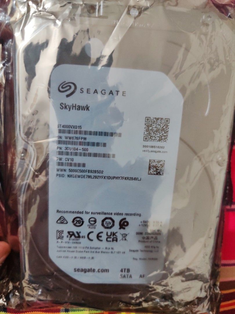 Seagate SkyHawk 4TB SATA Hard Drive442122229745592320