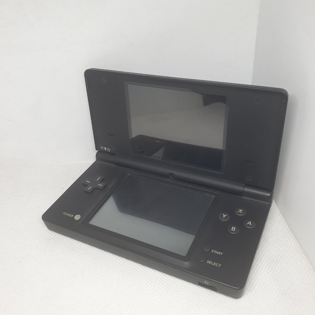 Selling Nintendo DSi (Category: Nintendo) located in Quezon City. Submitted by itemsforadoption (Listing ID 1435477318, Image 3). Description: Important note: carousel sellers have limited replies. If I can't reply, feel free to message me on 09338548592 Rfs: Its 2026! Happy New Year! Hoping you have a good year ahead of you! If you have questions feel free to send a message. Though I'll most likely be able to reply from 10am to 8pm. Please be pa