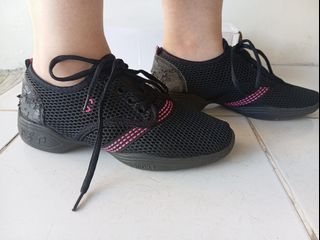 (Kategori: ) berada di . Dikirim oleh littlebitoflower (ID iklan 1435395156, Gambar 1). Deskripsi: .