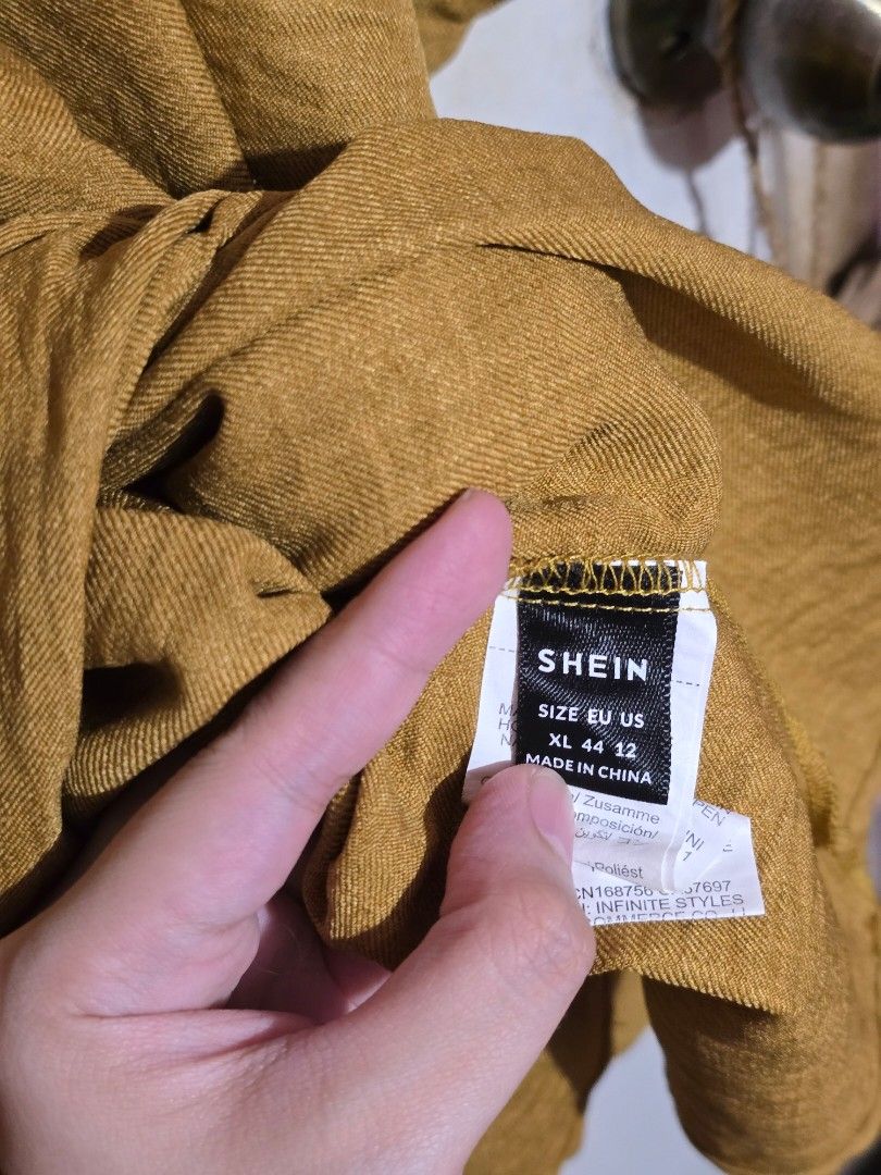 Shein Mustard Top XL (Category: Blouses) located in Manila. Submitted by hellomrys (Listing ID 1435394314, Image 2). Description: - Mustard-colored top from Shein - Size: XL.