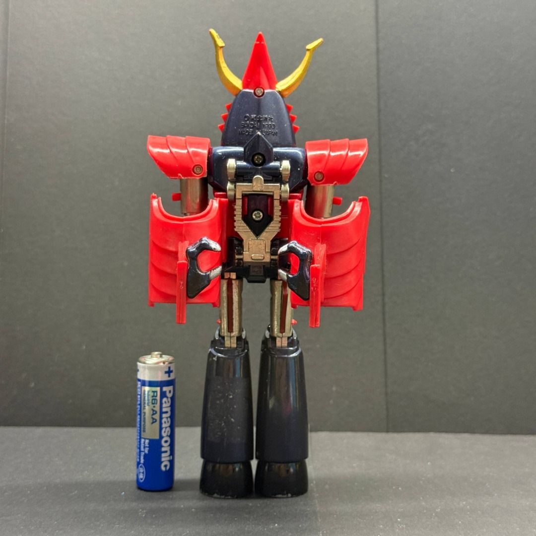 【SHIP FROM MALAYSIA】 Vintage Retro Super Rare Bandai Raideen GA-09R Reissue Deluxe Chogokin Diecast Plastic Made In Japan Action Figure Toy Collection @ 1999 1074 (Category: Toy Figures) located in Singapore. Submitted by hausoftoys.sg (Listing ID 1435472498, Image 3). Description: 【SHIP FROM MALAYSIA】 Vintage Retro Super Rare Bandai Raideen GA-09R Reissue Deluxe Chogokin Diecast Plastic Made In Japan Action Figure Toy Collection @ 1999 1074 * Br