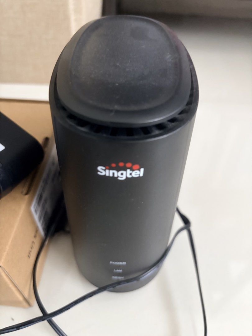 Singtel Optical Network Router Set442003260504821762